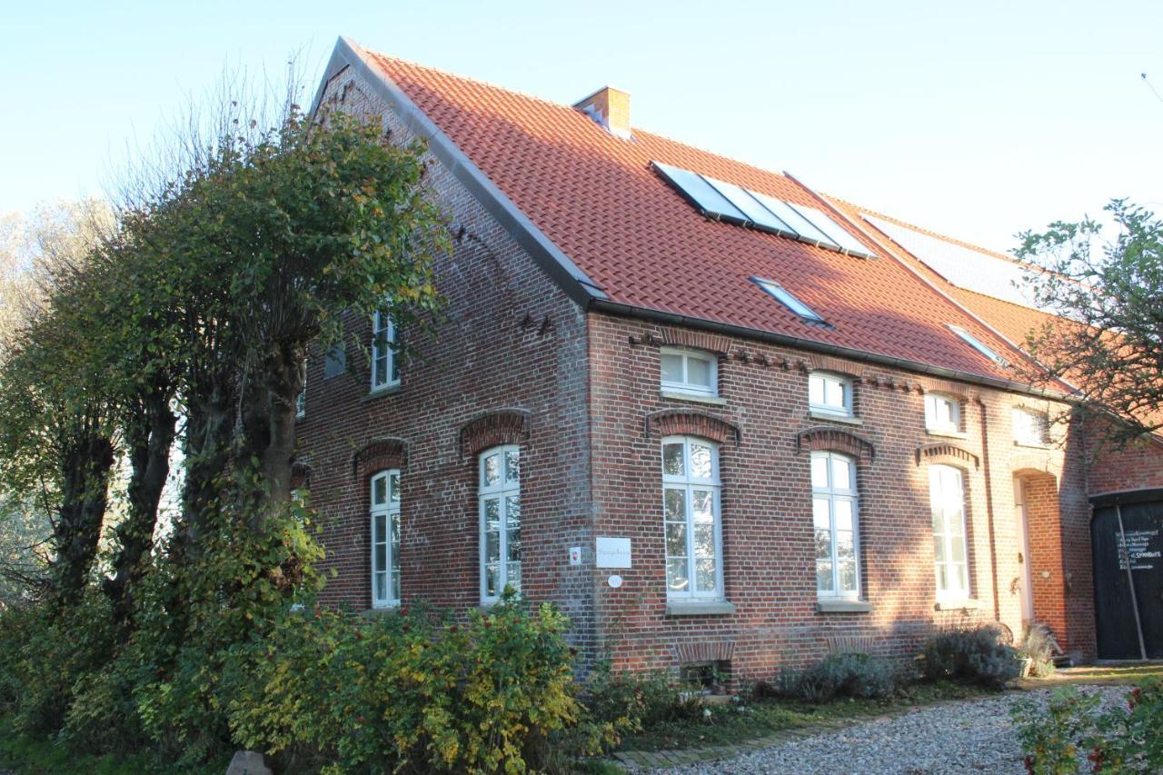 Ferienhof Spiegelhaus Krummhörn Екстериор снимка